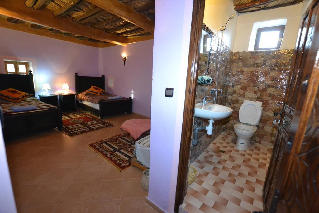 Tizourgane Kasbah Tiguissas